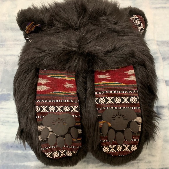 Black Bear 🐻 Spirithood - Picture 8 of 8